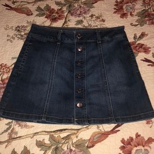 American Eagle blue jean skirt